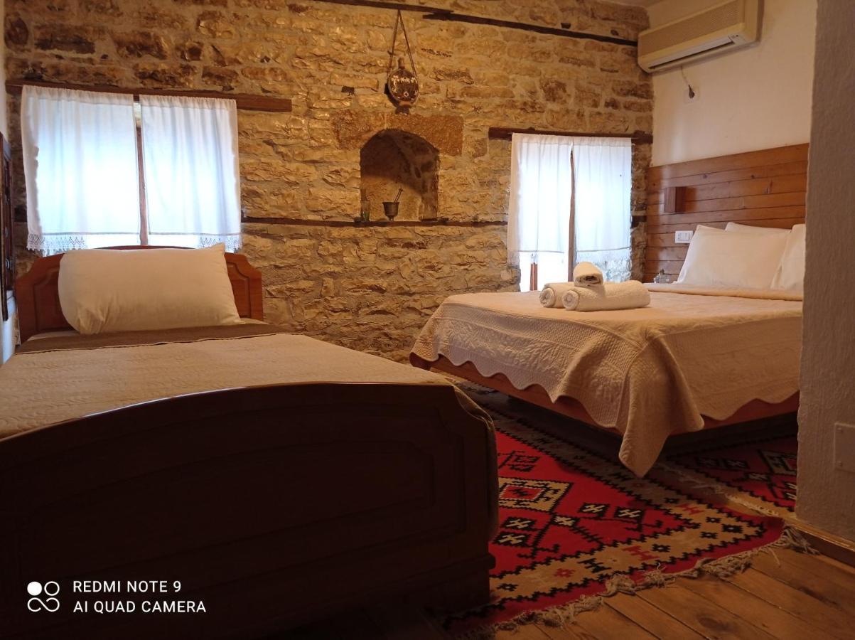 Guest House Salaria Gjirokastër Exterior foto
